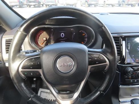 Used 2019 Jeep Grand Cherokee Limited w/ Luxury Group II AWD/4WD image 35
