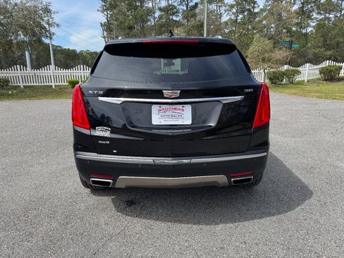 Used 2017 Cadillac XT5 Platinum AWD/4WD image 34