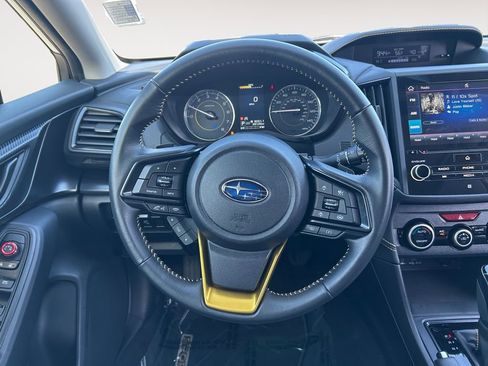 Used 2022 Subaru Crosstrek 2.5i Sport w/ Moonroof Package AWD/4WD image 13