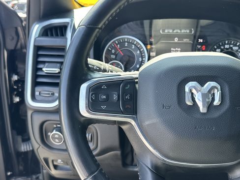 Used 2023 RAM 1500 Laramie AWD/4WD image 28