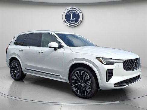 New 2026 Volvo XC90 B6 Plus w/ Protection Package Premier image 1