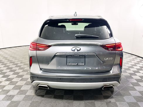 Used 2023 INFINITI QX50 Luxe image 4