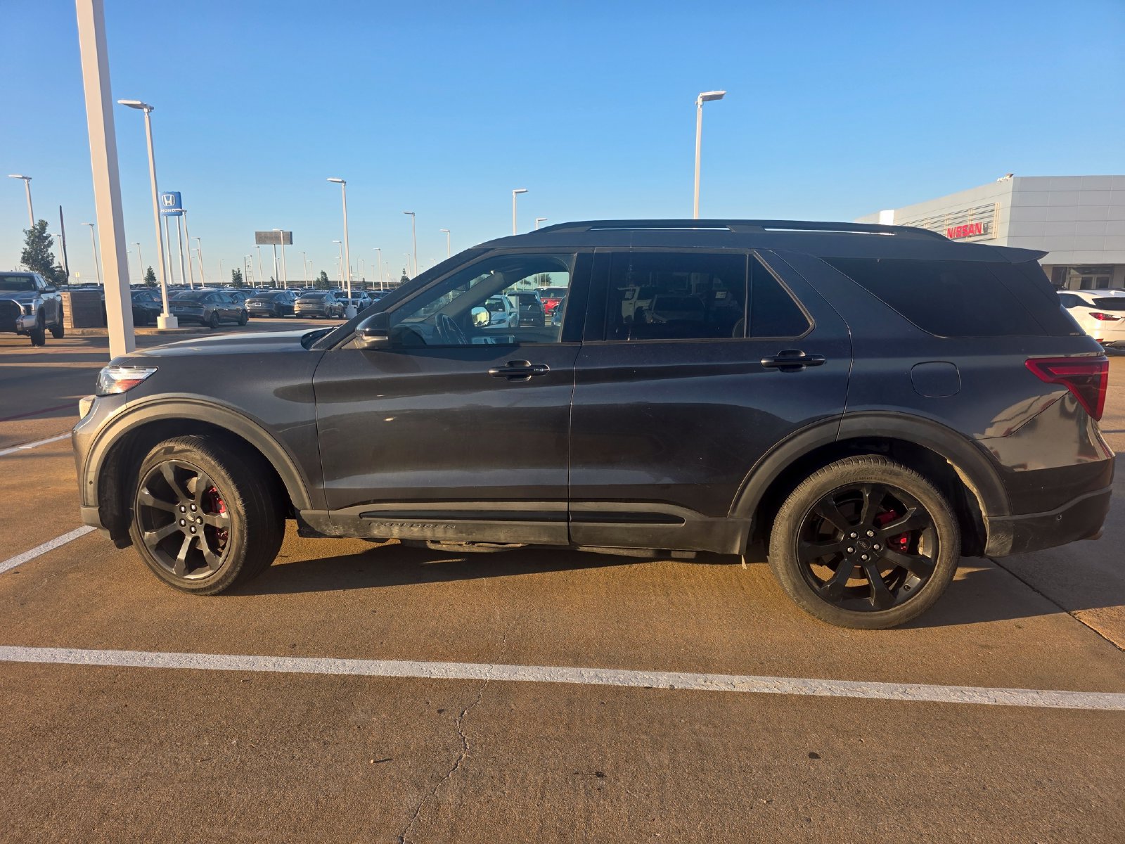 Used 2020 Ford Explorer ST w/ ST Street Pack AWD/4WD image 1