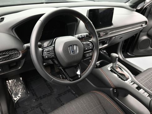 Used 2026 Honda HR-V Sport image 15