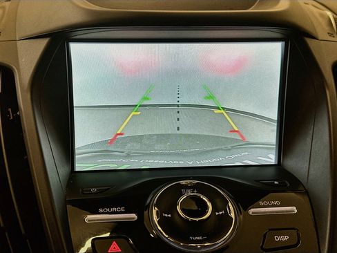 Used 2018 Ford Escape Titanium FWD image 23