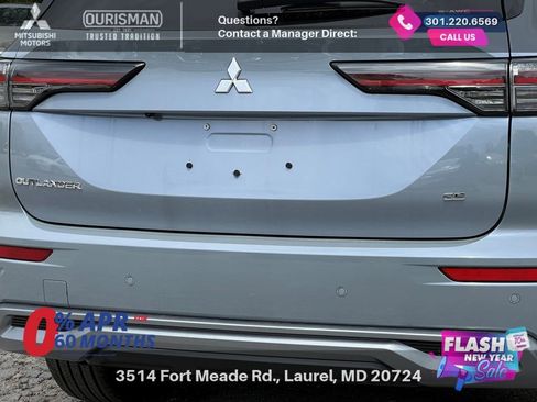 New 2025 Mitsubishi Outlander SE image 4