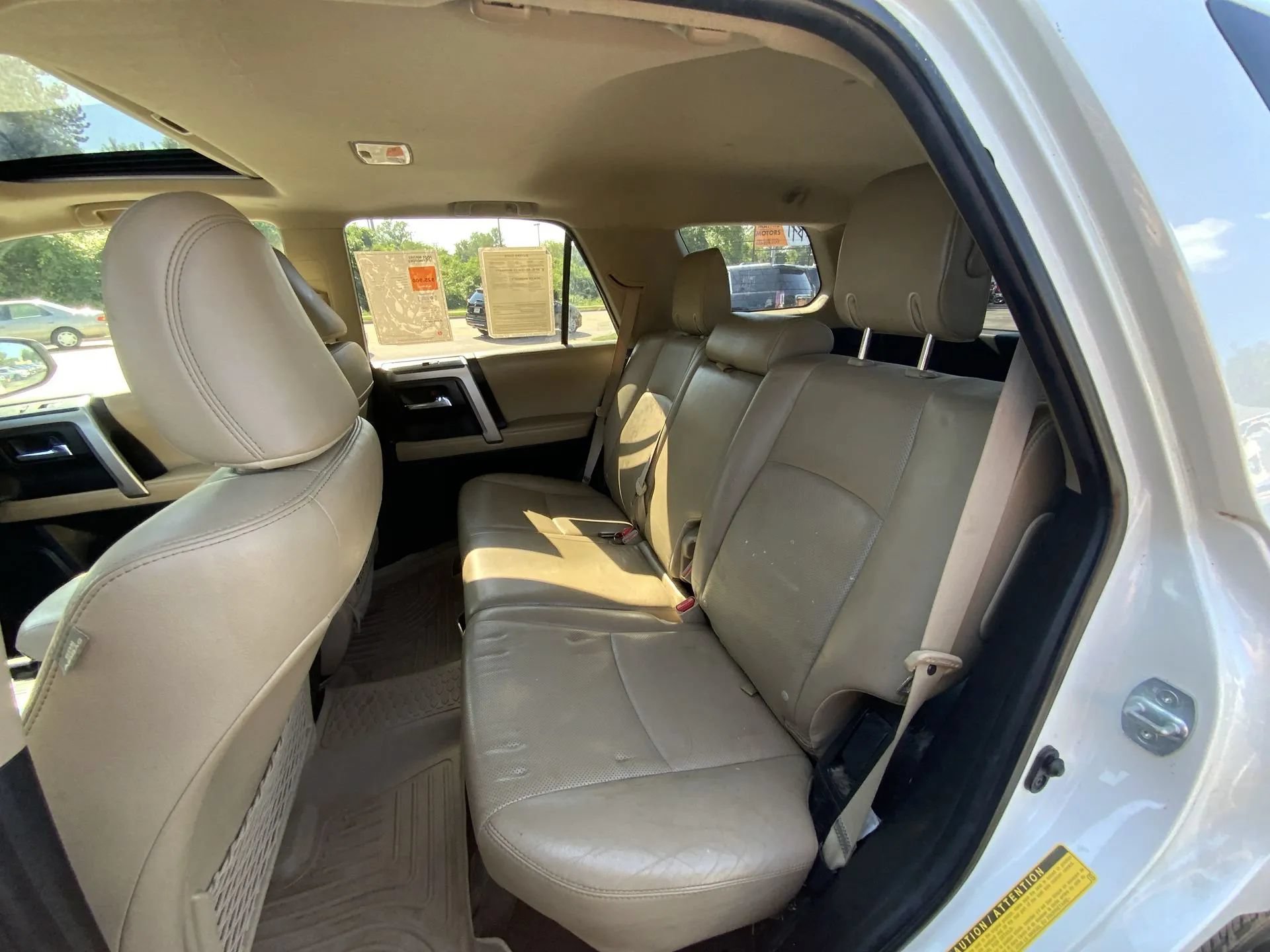 Used 2015 Toyota 4Runner Limited AWD/4WD image 23