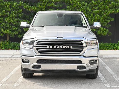 Used 2019 RAM 1500 Laramie image 2