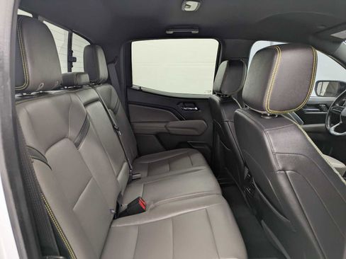 Used 2023 Chevrolet Colorado ZR2 w/ ZR2 Convenience Package III image 22