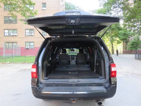 Used 2015 Ford Expedition EL XLT image 22