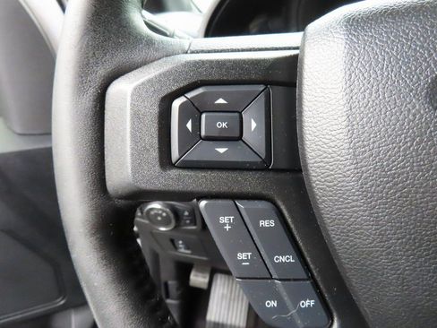 Used 2017 Ford F150 XLT w/ Equipment Group 302A Luxury image 41