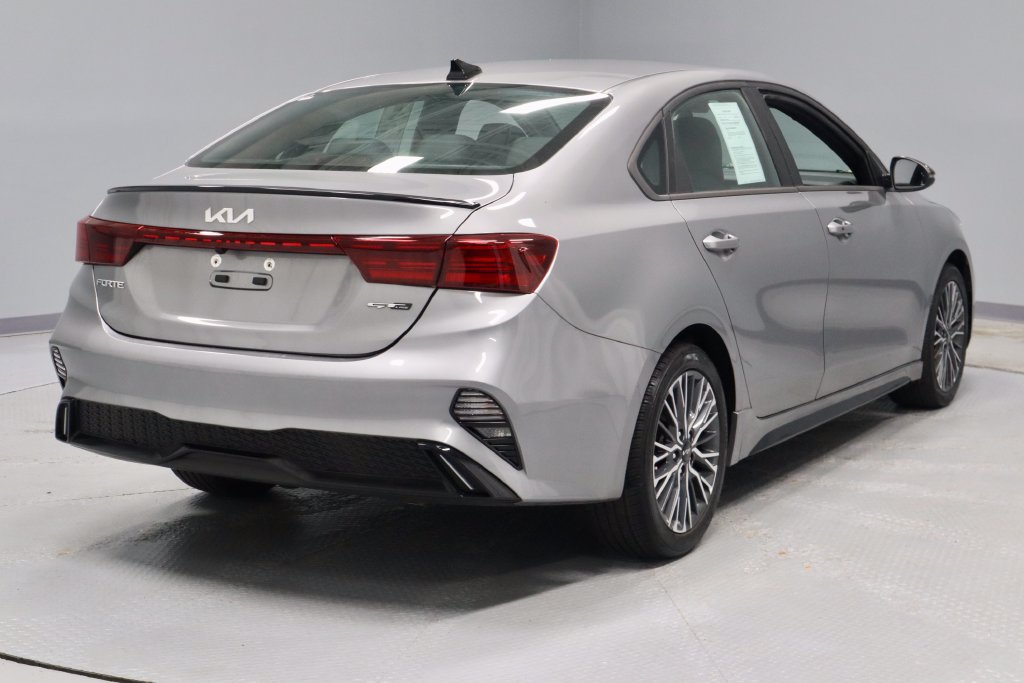 Used 2024 Kia Forte GT-Line FWD image 12