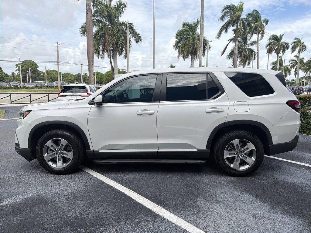 Certified 2025 Honda Pilot EX-L image 22