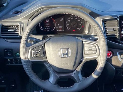 Used 2026 Honda Ridgeline TrailSport image 12