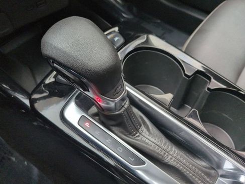 Used 2024 Chevrolet Trax ACTIV w/ Sunroof Package image 15