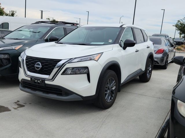 Used 2023 Nissan Rogue S AWD/4WD image 1