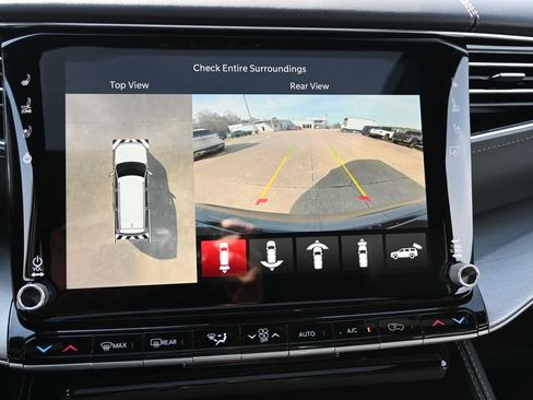 New 2026 Jeep Grand Wagoneer L Limited image 13