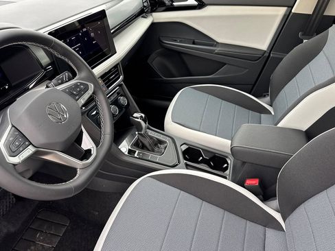 New 2026 Volkswagen Taos S FWD image 10