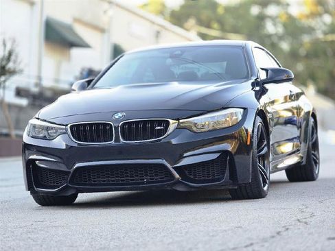 Used 2018 BMW M4 Coupe image 14