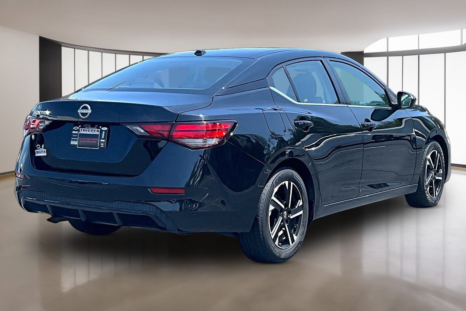 Used 2025 Nissan Sentra SV FWD image 7