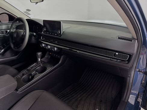 Used 2025 Honda Civic LX image 34