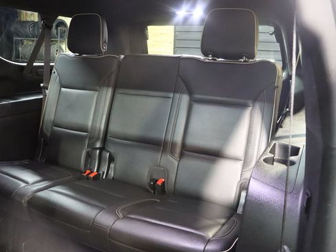 Used 2021 GMC Yukon XL SLT w/ SLT Premium Package RWD image 65