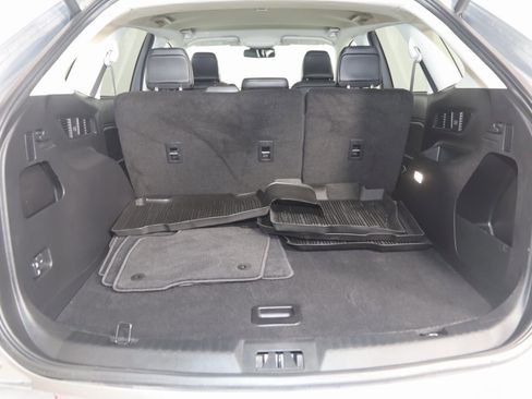 Used 2024 Ford Edge SEL w/ Convenience Package image 45