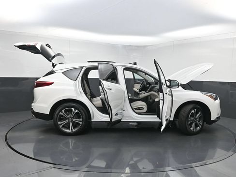 Used 2025 Acura RDX SH-AWD w/ Technology Package image 40