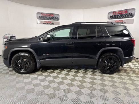 Used 2022 GMC Acadia AT4 w/ Technology Package image 8