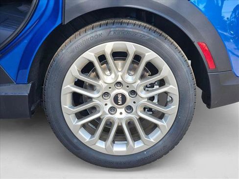 Used 2025 MINI Cooper S image 9