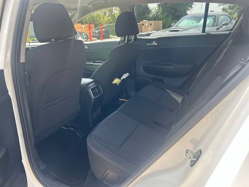 Used 2021 Kia Sportage LX AWD/4WD image 10