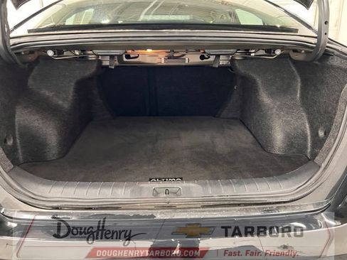 Used 2025 Nissan Altima 2.5 SV FWD image 34