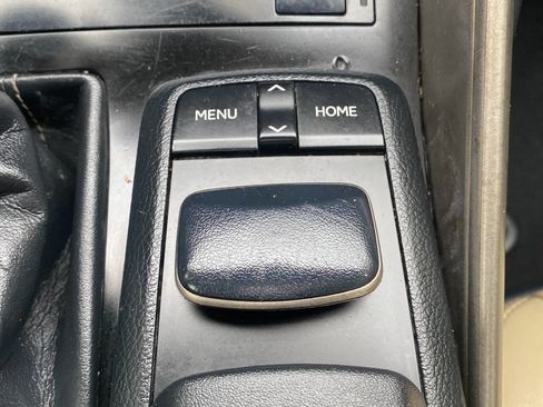 Used 2014 Lexus IS 350 w/ Navigation Package RWD image 36