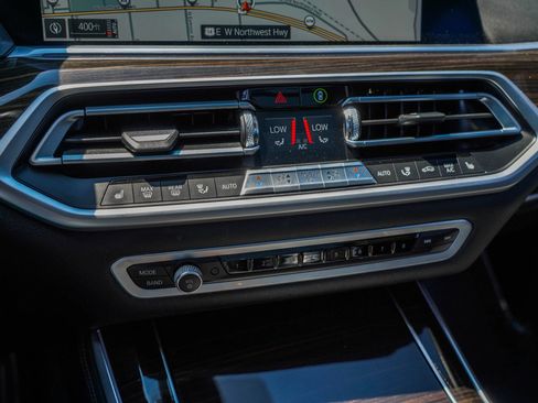Used 2019 BMW X5 xDrive40i w/ M Sport Package AWD/4WD image 24