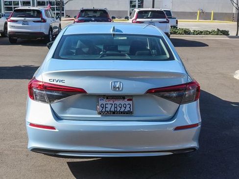 Used 2023 Honda Civic EX image 6