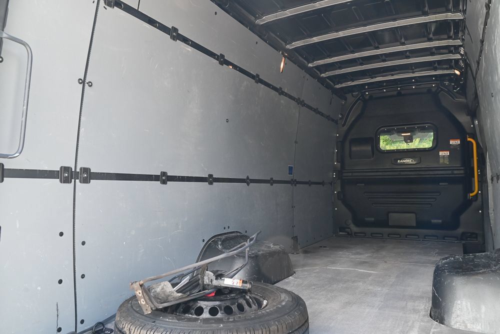 Used 2021 Mercedes-Benz Sprinter 3500 w/ Suspension Seating Package image 21