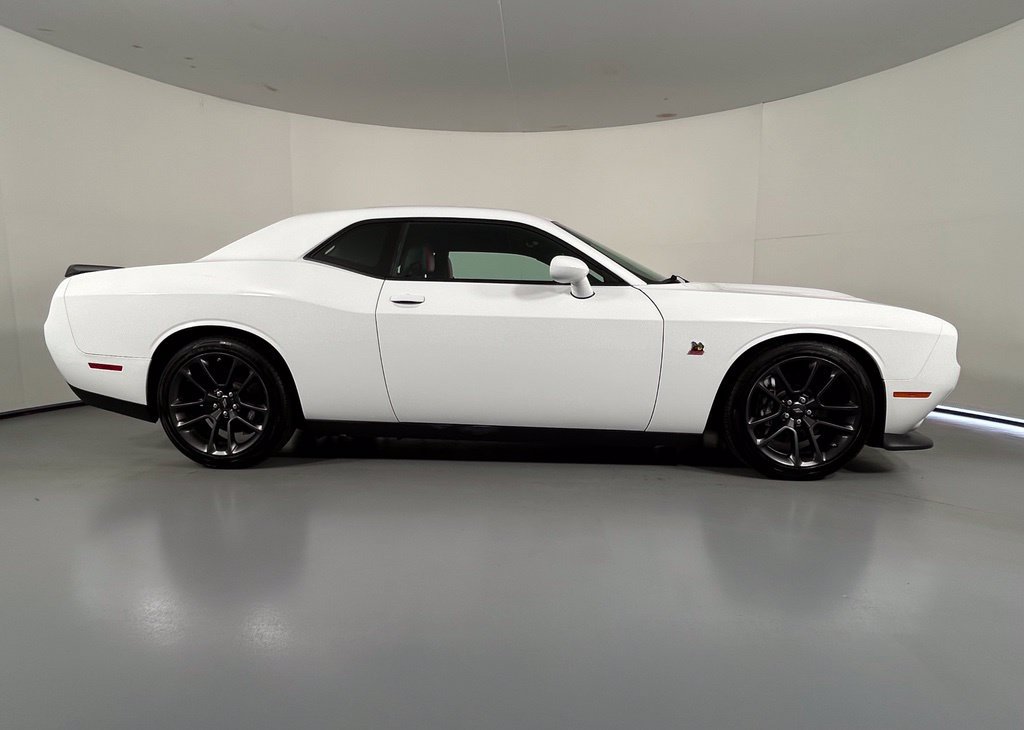 Used 2021 Dodge Challenger R/T Scat Pack RWD image 8