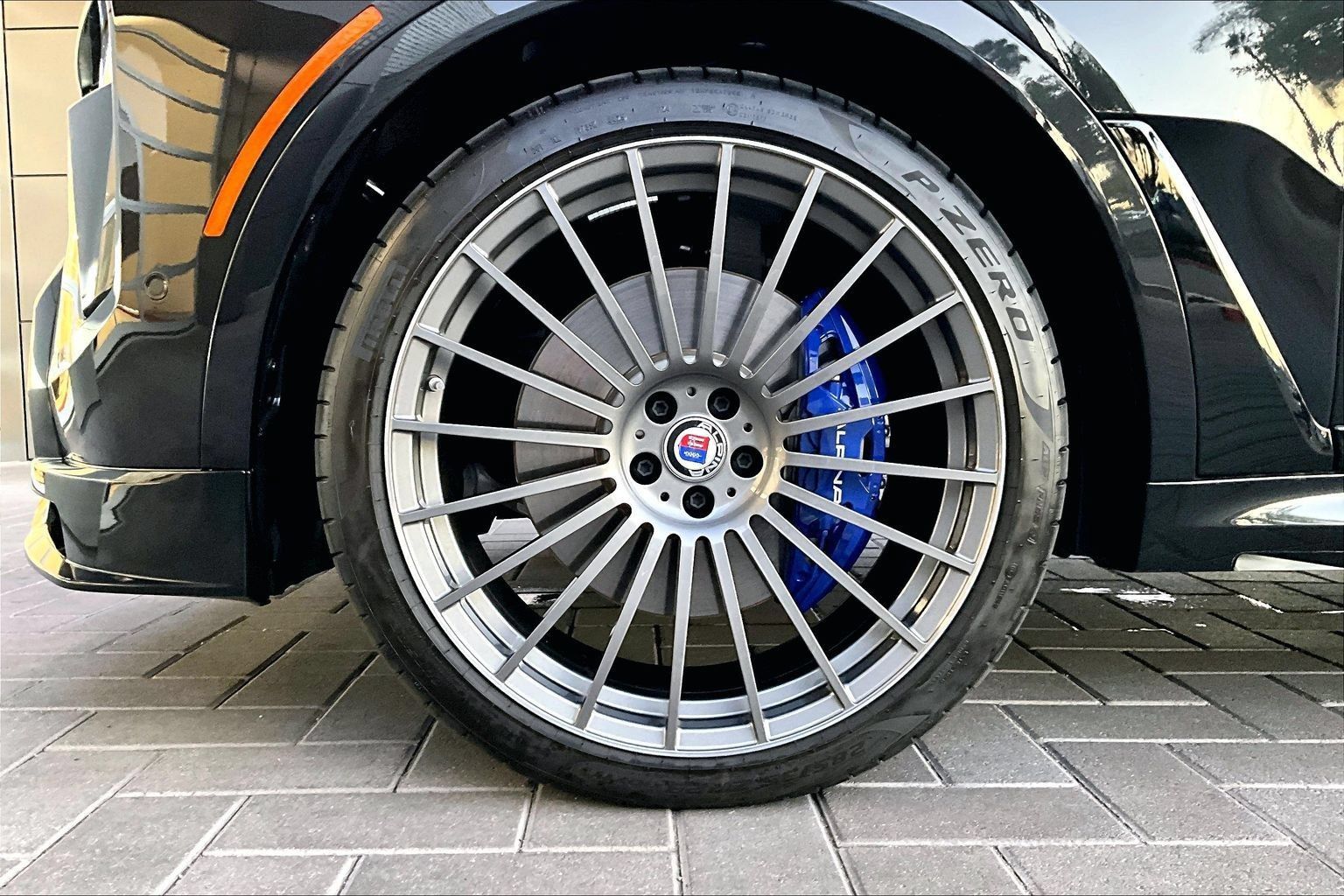 Used 2026 BMW ALPINA XB7 AWD/4WD image 9