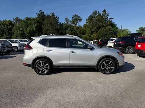 Used 2020 Nissan Rogue SL FWD image 4