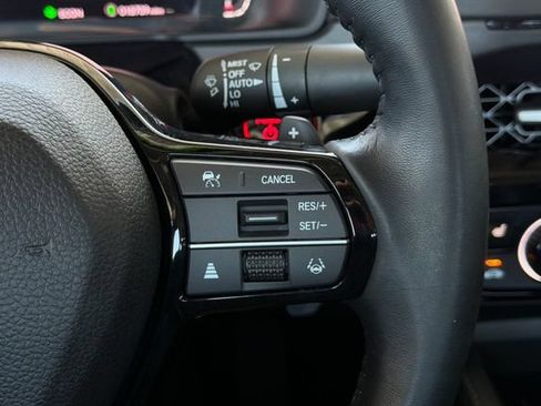 Used 2023 Honda Accord Touring image 31