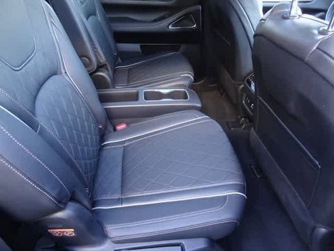 Used 2025 INFINITI QX60 Autograph w/ Cargo Package image 13