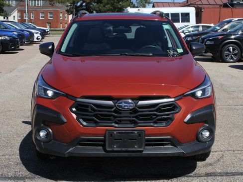 Used 2024 Subaru Crosstrek 2.5i Limited image 2