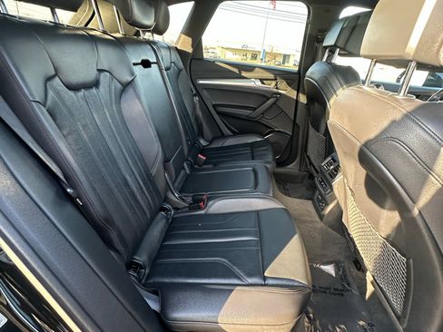 Used 2020 Audi Q5 2.0T Titanium Premium Plus w/ Premium Plus Package image 48
