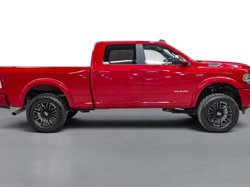 Used 2022 RAM 2500 Big Horn w/ Level 1 Equipment Group AWD/4WD image 6