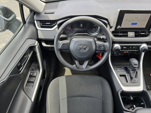 Certified 2023 Toyota RAV4 LE FWD image 20