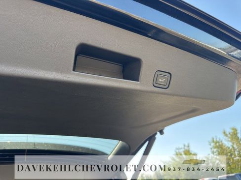 Certified 2025 Chevrolet Traverse LT w/ Midnight/Sport Edition image 35