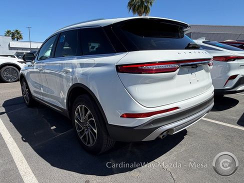 Used 2021 Lincoln Corsair AWD w/ Equipment Group 101A image 4