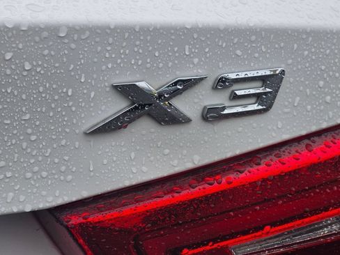 Used 2018 BMW X3 xDrive30i AWD/4WD image 14