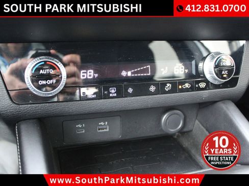 Used 2022 Mitsubishi Outlander ES AWD/4WD image 23