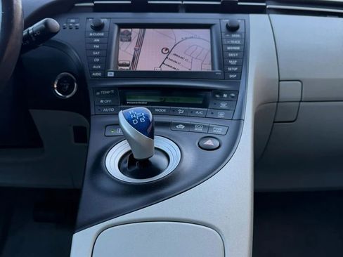 Used 2010 Toyota Prius Three image 20